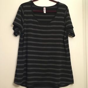 LuLaRoe Classic tee size XL